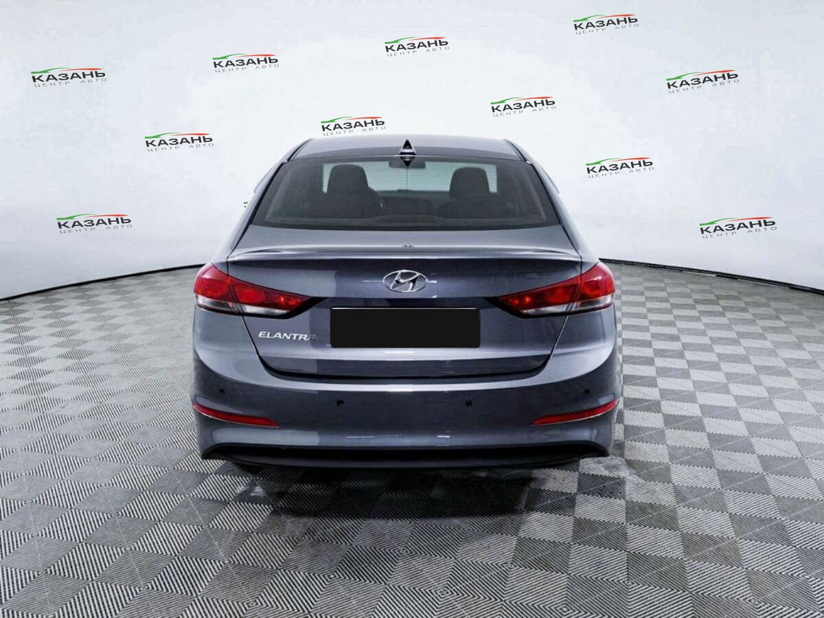 Хендай Елантра б/у, 2018, Механическая. Фото: #5