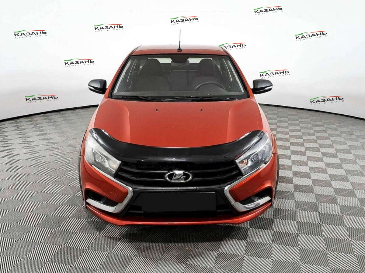 Лада (ВАЗ) Веста б/у, 2018, Механическая. Фото: #1