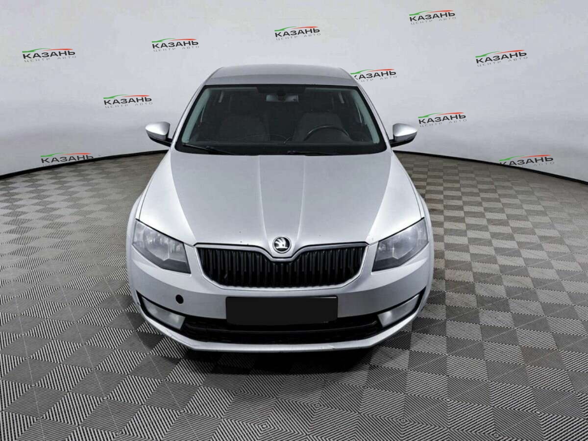 Шкода Октавия б/у, 2016, Роботизированная. Фото: #1