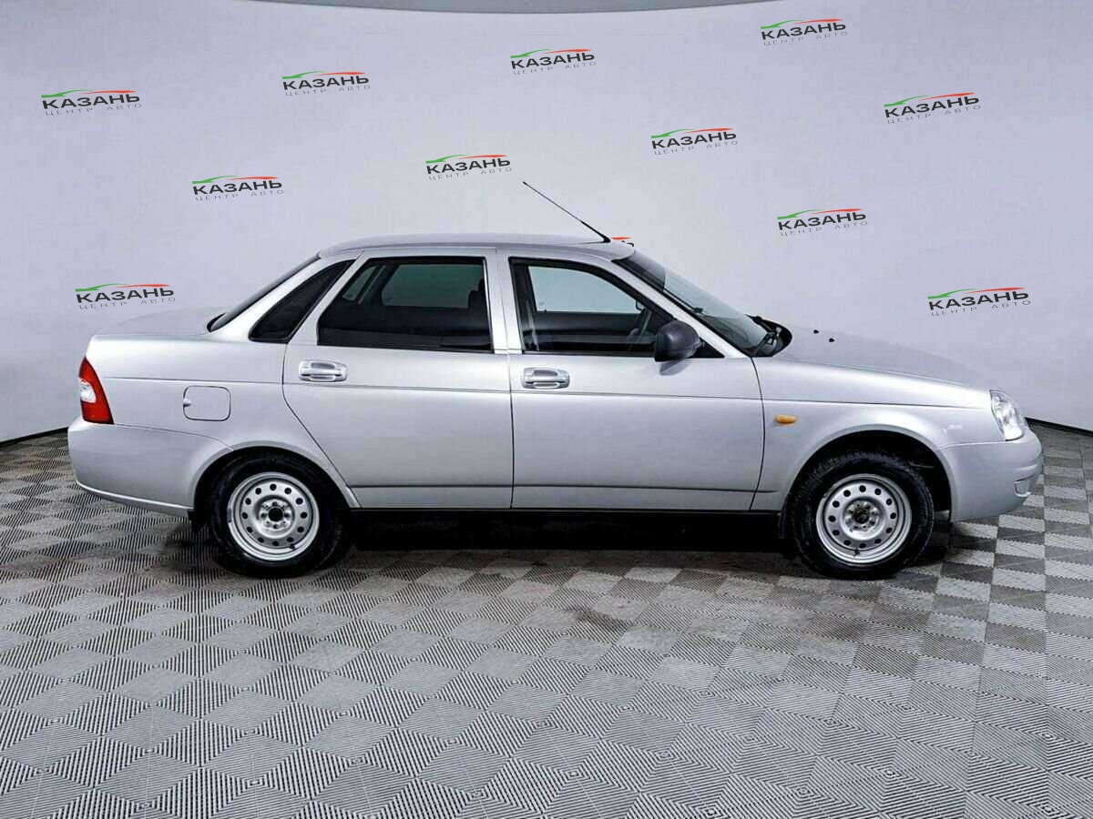 Lada (ВАЗ) Priora б/у, 2017, Механическая. Фото: #3