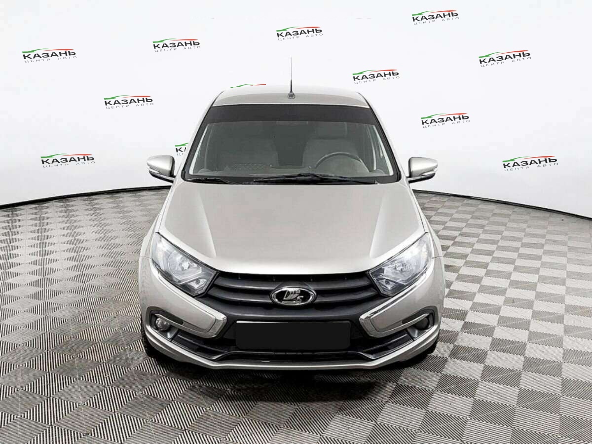 Лада (ВАЗ) Гранта б/у, 2019, Механическая. Фото: #1