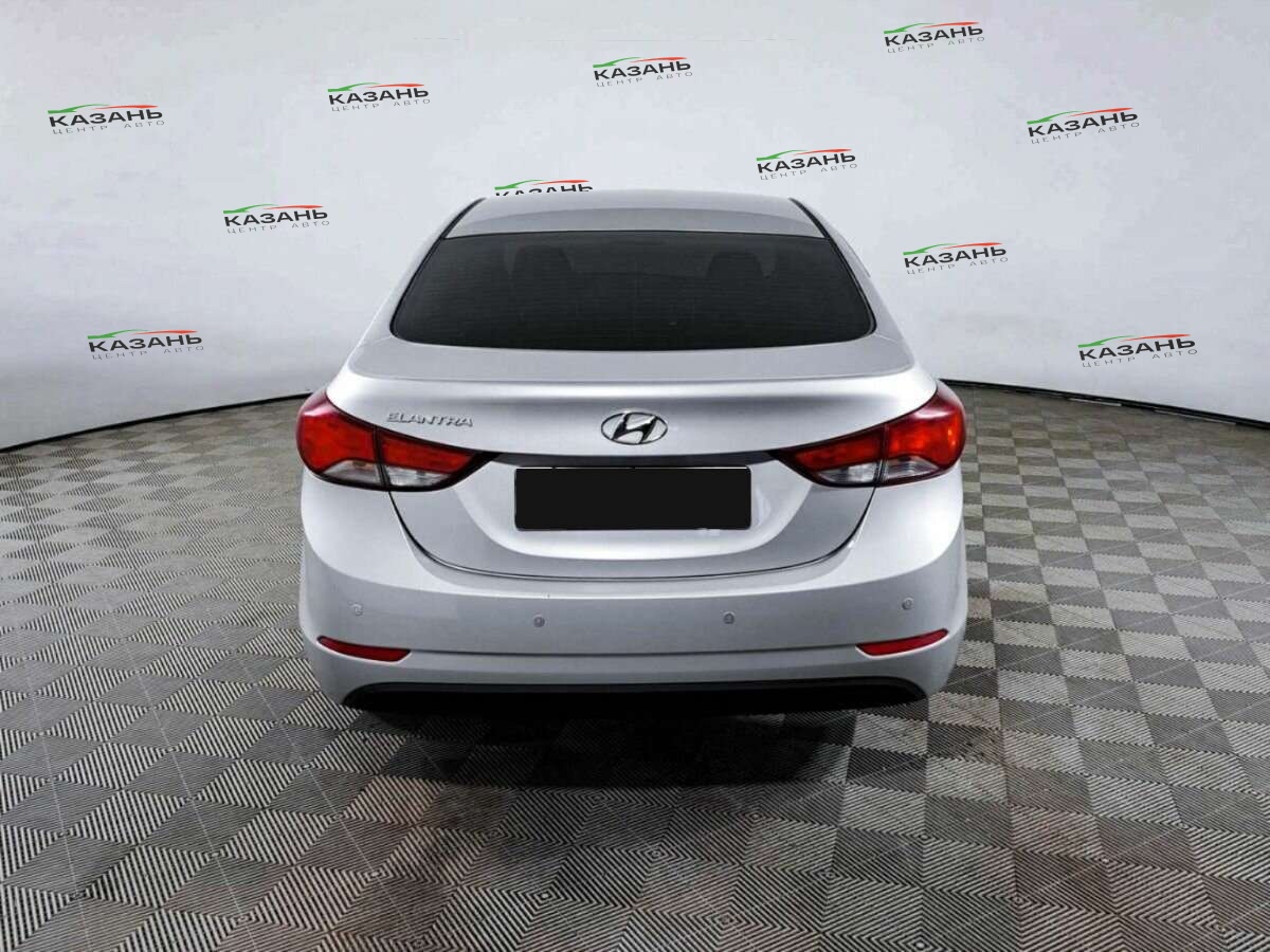 Хендай Елантра б/у, 2015, Механическая. Фото: #5