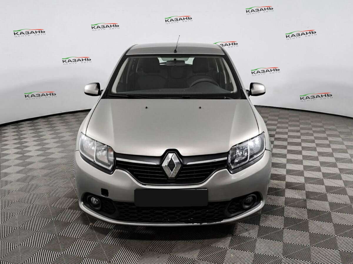 Рено Сандеро б/у, 2015, Механическая. Фото: #1