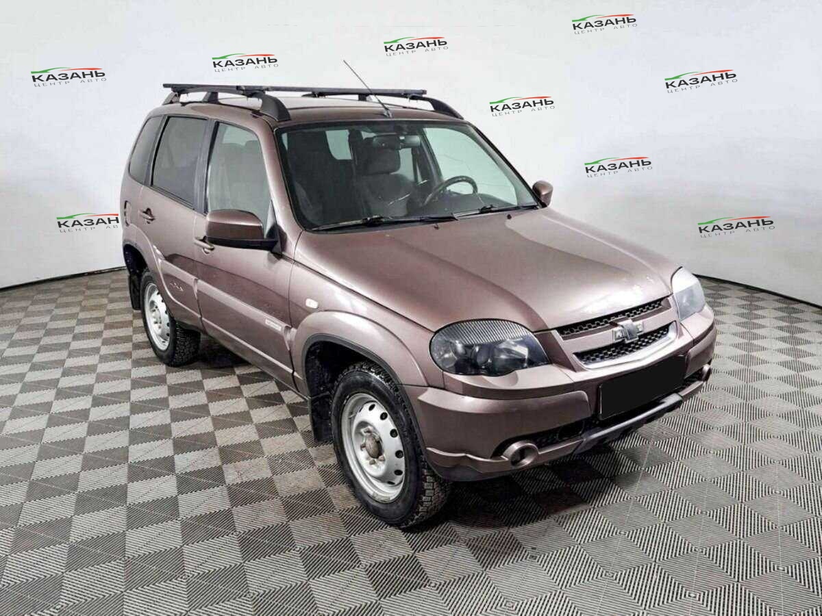 Chevrolet Niva б/у, 2017, Механическая. Фото: #2