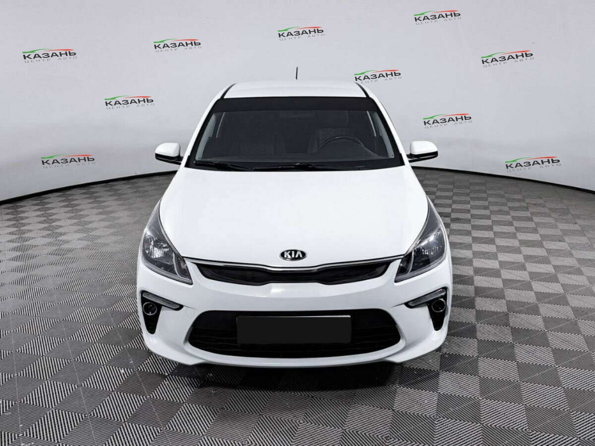 Киа Рио б/у, 2017, Автоматическая. Фото: #1