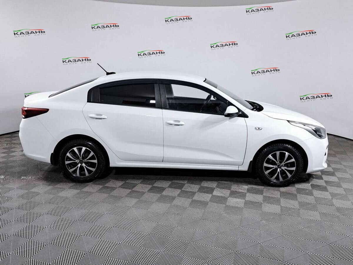 Киа Рио б/у, 2017, Автоматическая. Фото: #3