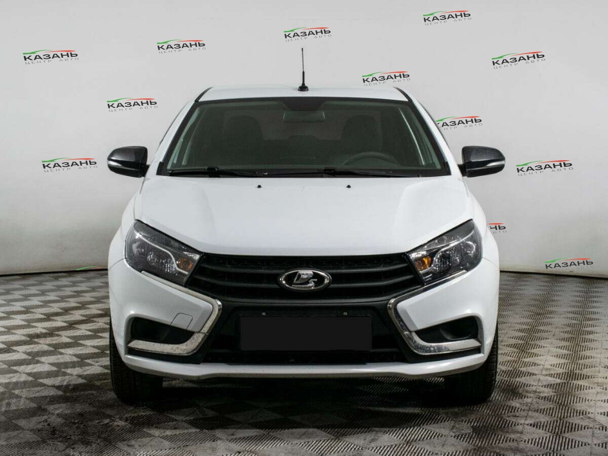 Лада (ВАЗ) Веста б/у, 2021, Механическая. Фото: #1