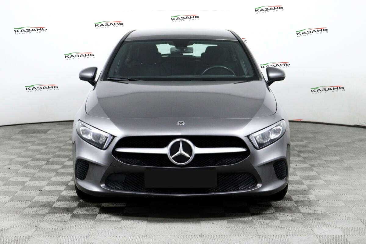 Mercedes-Benz A-Класс б/у, 2019, Роботизированная. Фото: #1