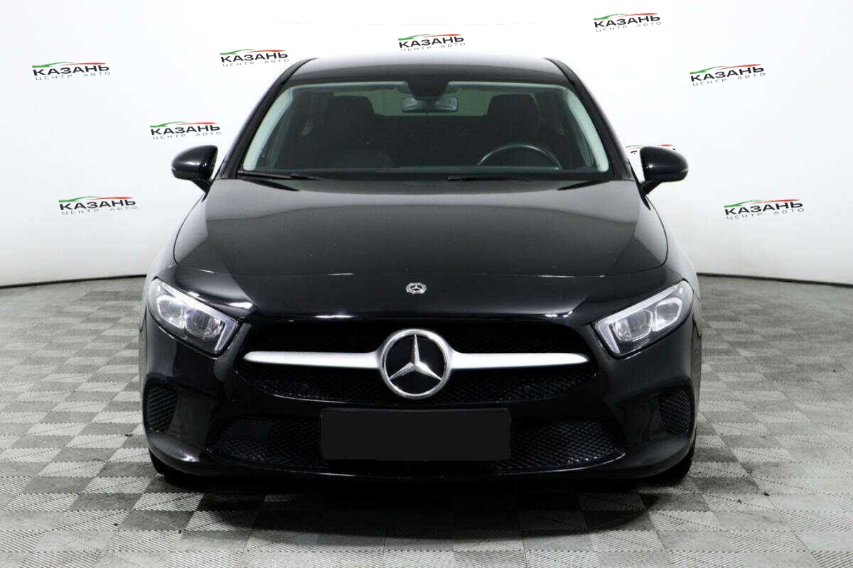 Mercedes-Benz A-Класс б/у, 2019, Роботизированная. Фото: #1