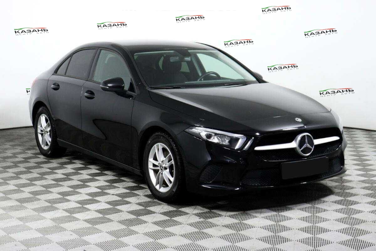 Mercedes-Benz A-Класс б/у, 2019, Роботизированная. Фото: #2