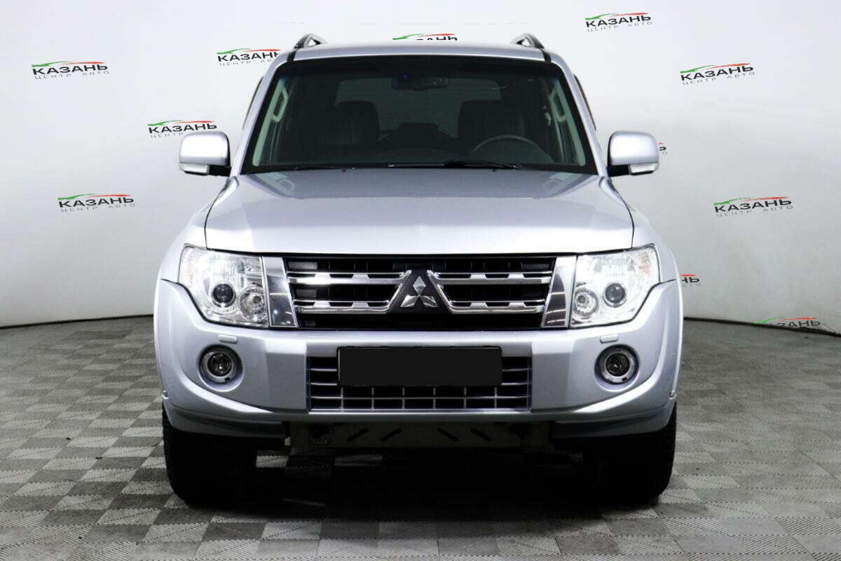 Митсубиши Паджеро б/у, 2012, Автоматическая. Фото: #1