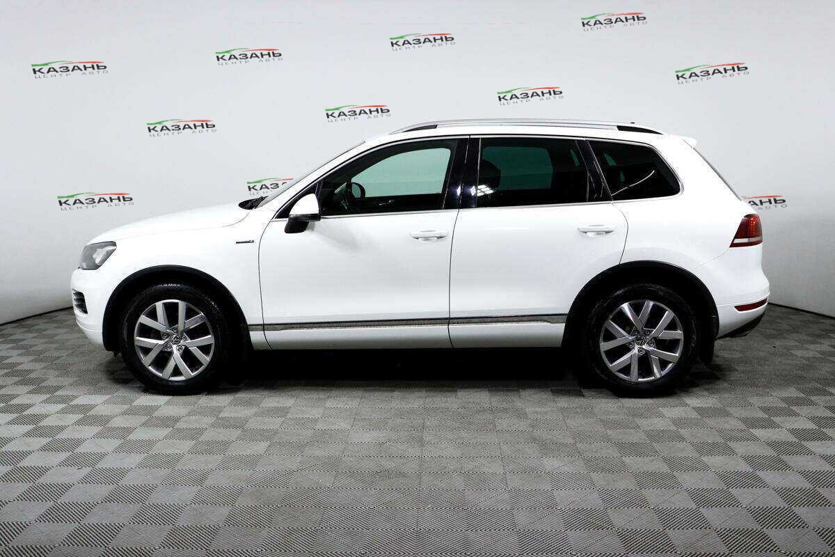 Volkswagen Touareg б/у, 2013, Автоматическая. Фото: #7