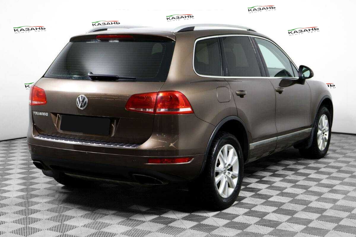Volkswagen Touareg б/у, 2012, Автоматическая. Фото: #4