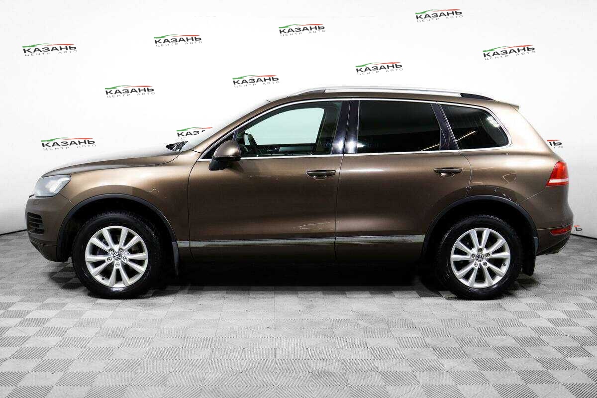 Volkswagen Touareg б/у, 2012, Автоматическая. Фото: #7