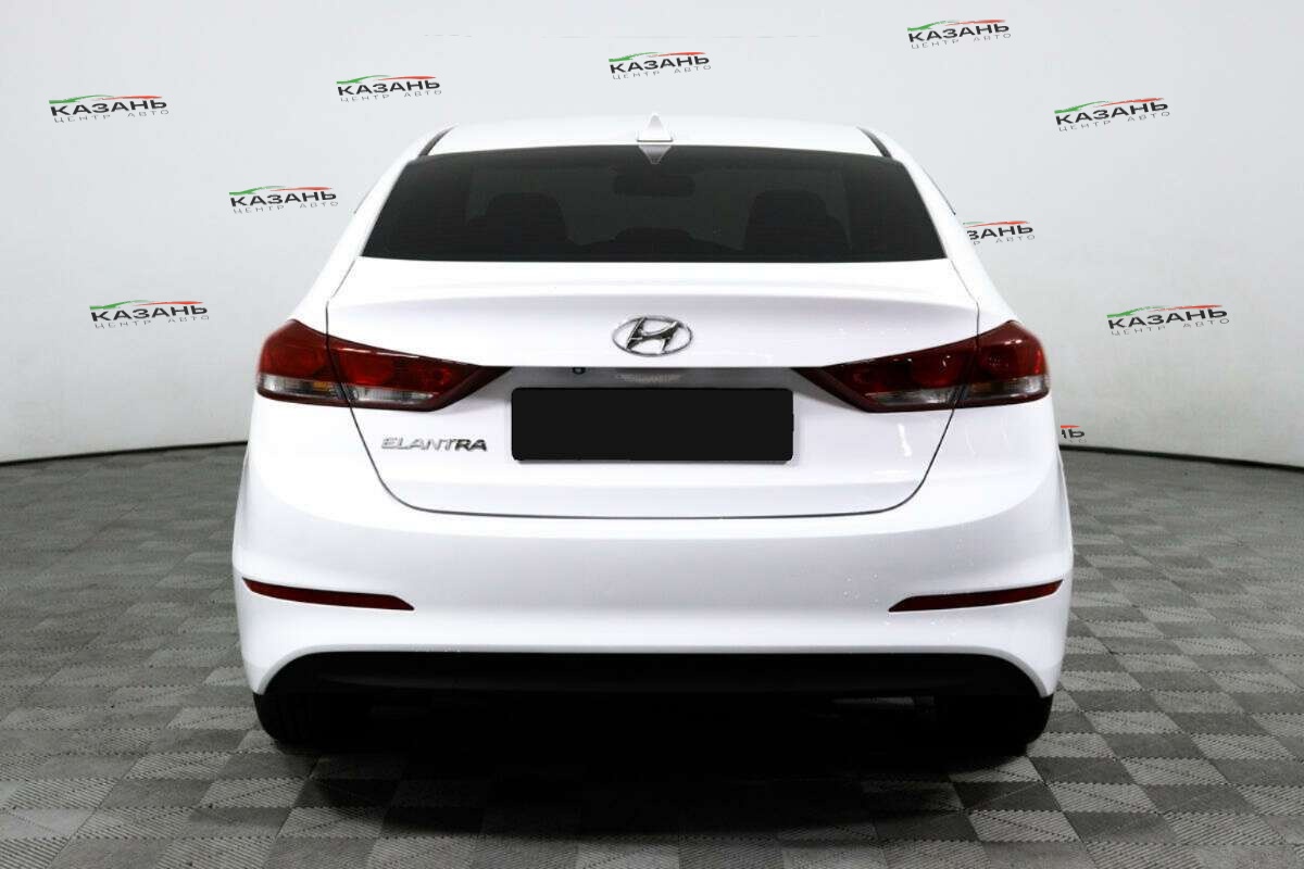Хендай Елантра б/у, 2018, Автоматическая. Фото: #5