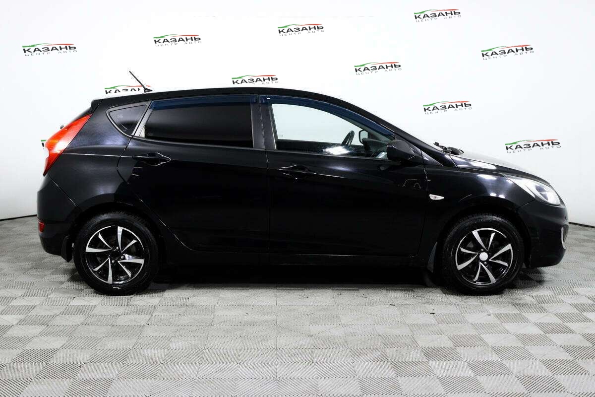 Хендай Солярис б/у, 2012, Автоматическая. Фото: #3