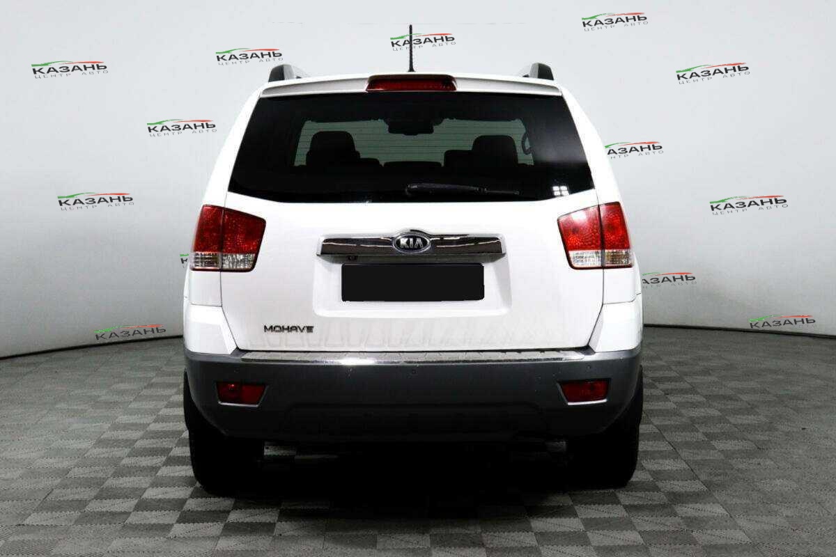 Kia Mohave б/у, 2016, Автоматическая. Фото: #5