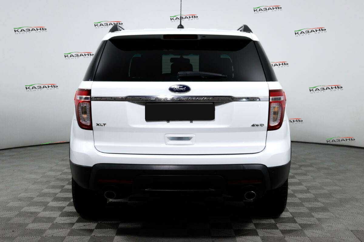 Ford Explorer б/у, 2015, Автоматическая. Фото: #5