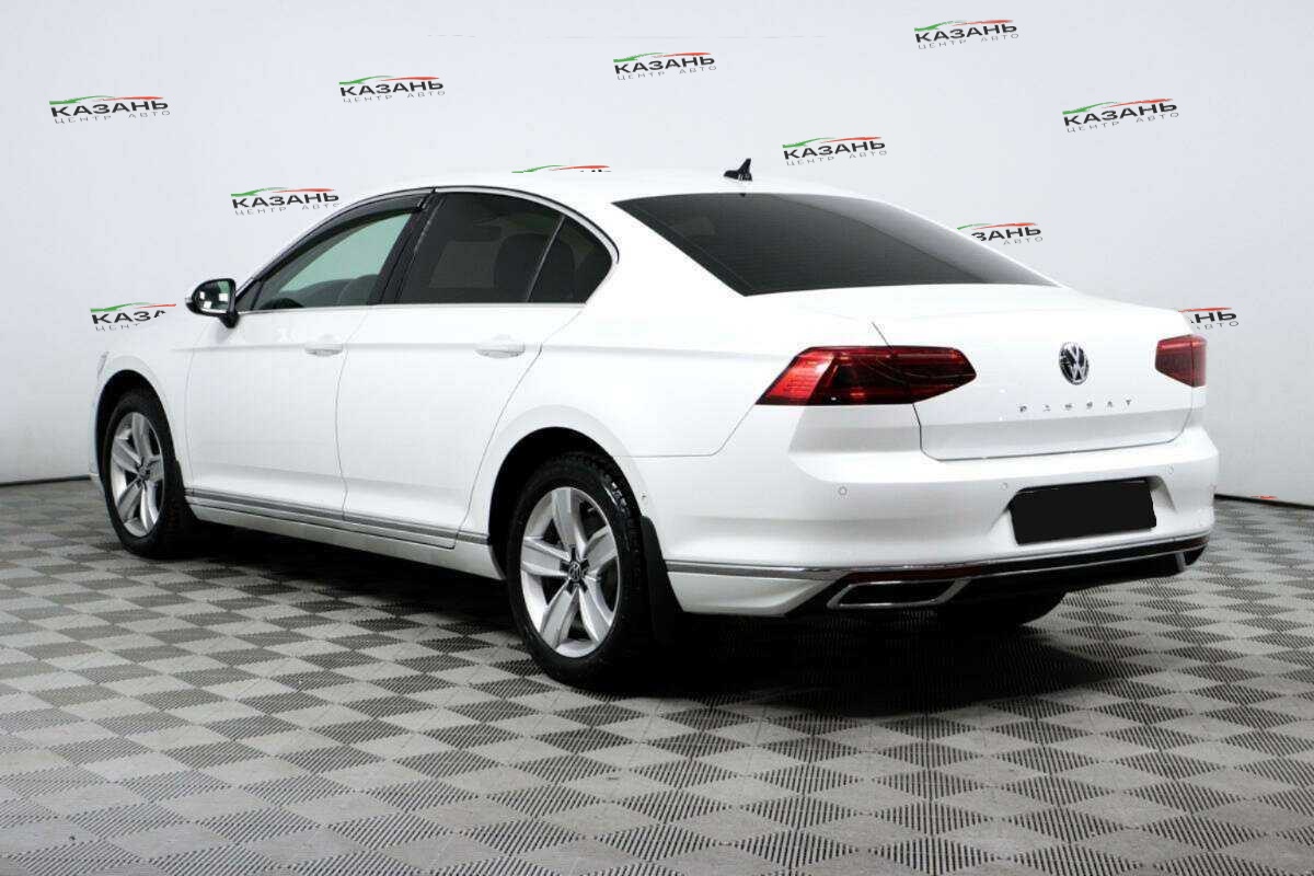 Volkswagen Passat б/у, 2020, Роботизированная. Фото: #6