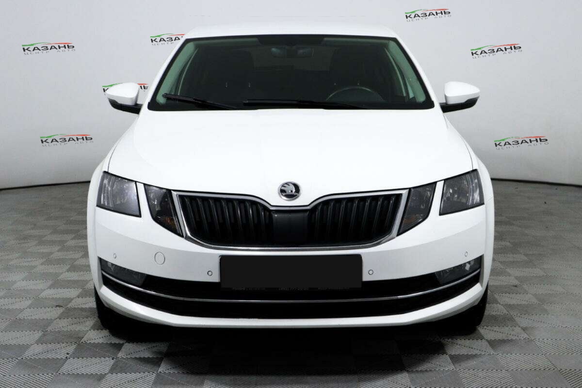 Шкода Октавия б/у, 2019, Роботизированная. Фото: #1