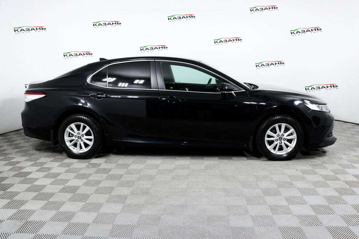 Toyota Camry б/у, 2019, Автоматическая. Фото: #2