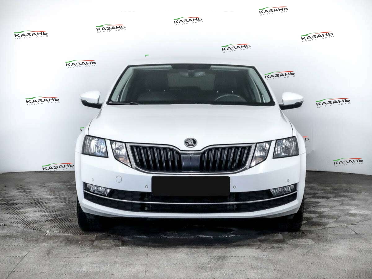 Шкода Октавия б/у, 2020, Роботизированная. Фото: #1