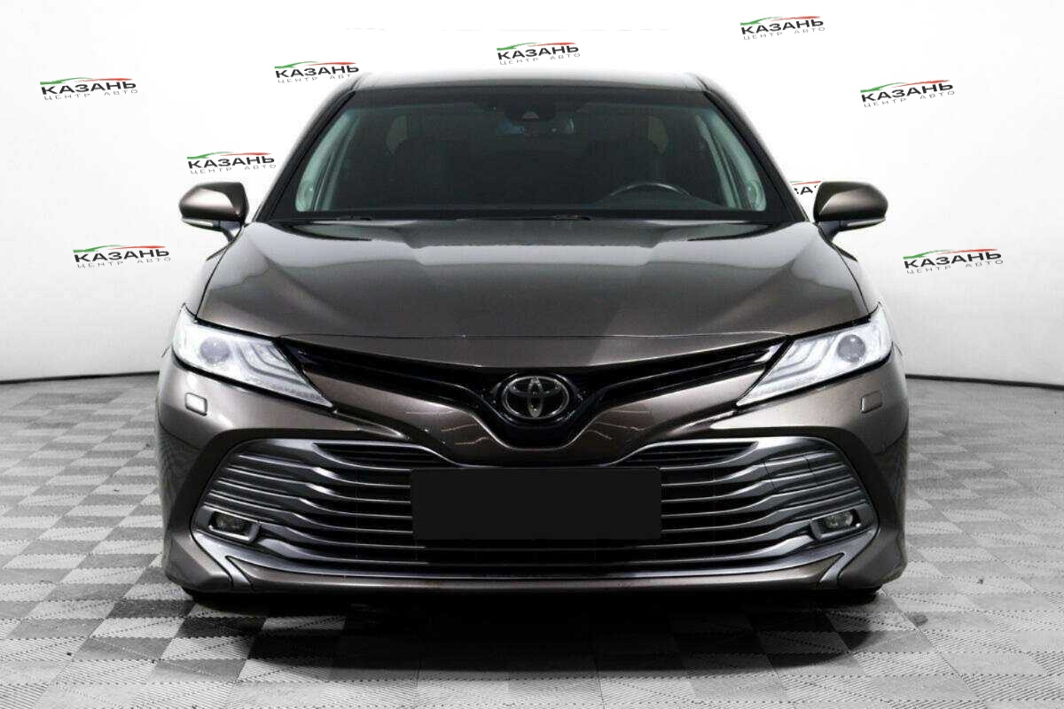 Toyota Camry б/у, 2019, Автоматическая. Фото: #1