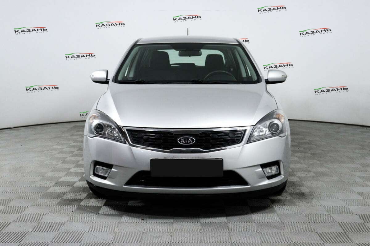 Киа Сид б/у, 2012, Автоматическая. Фото: #1