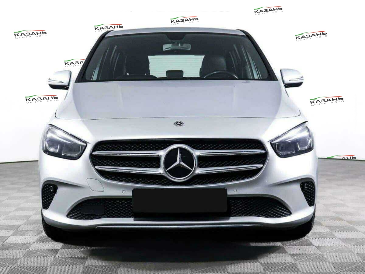 Mercedes-Benz B-Класс б/у, 2018, Роботизированная. Фото: #1