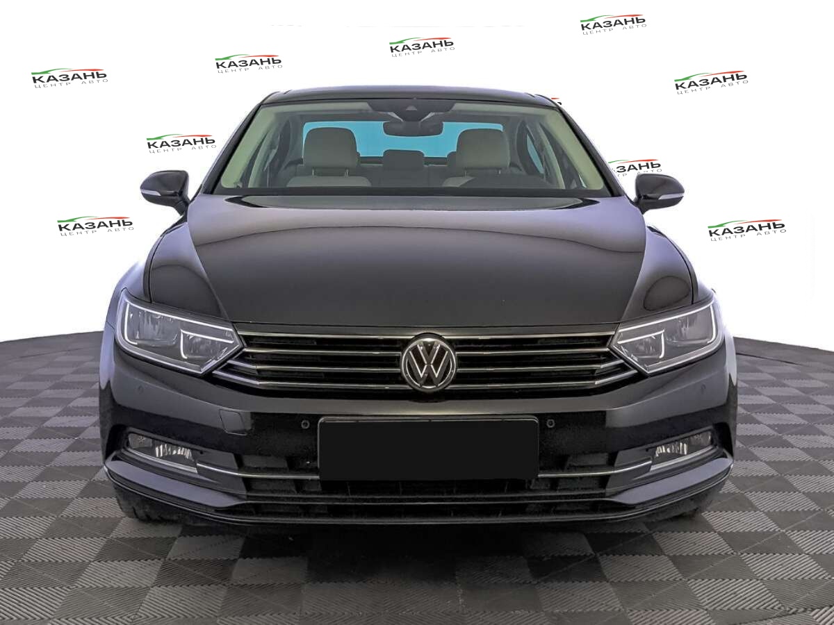Фольксваген Пассат б/у, 2018, Роботизированная. Фото: #1