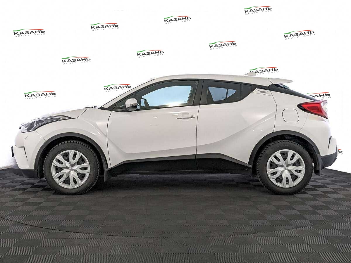 Toyota C-HR б/у, 2019, Механическая. Фото: #6