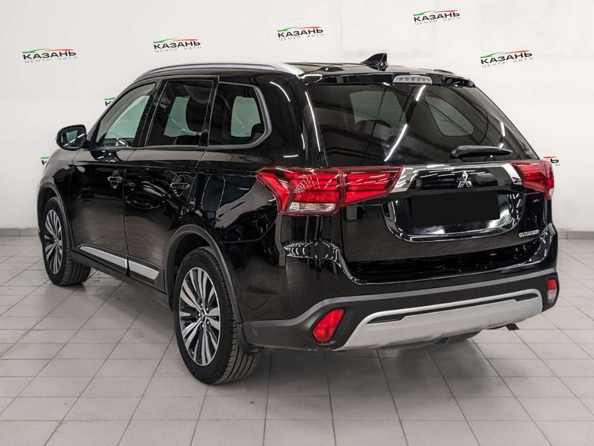 Митсубиши Оутлэндер б/у, 2020, Вариатор. Фото: #6