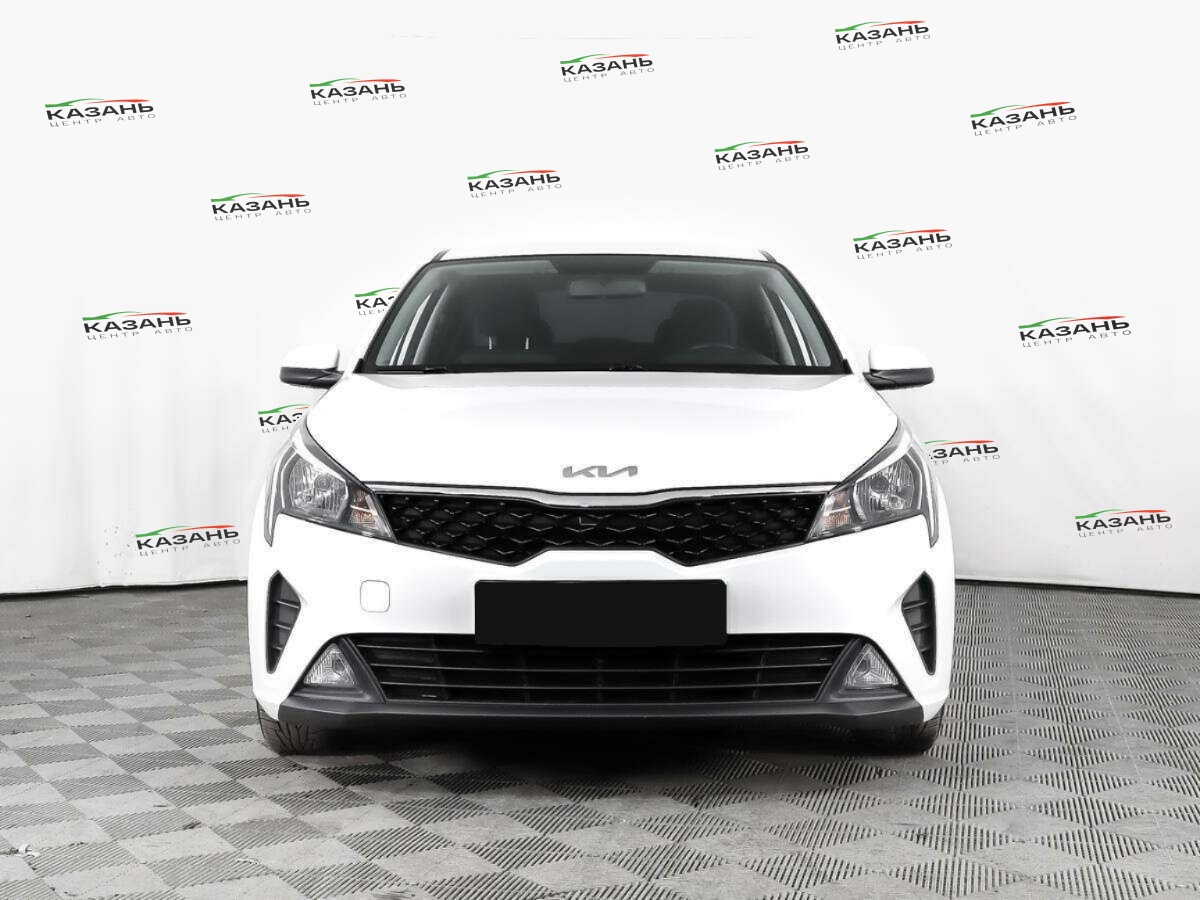 Киа Рио б/у, 2021, Автоматическая. Фото: #1