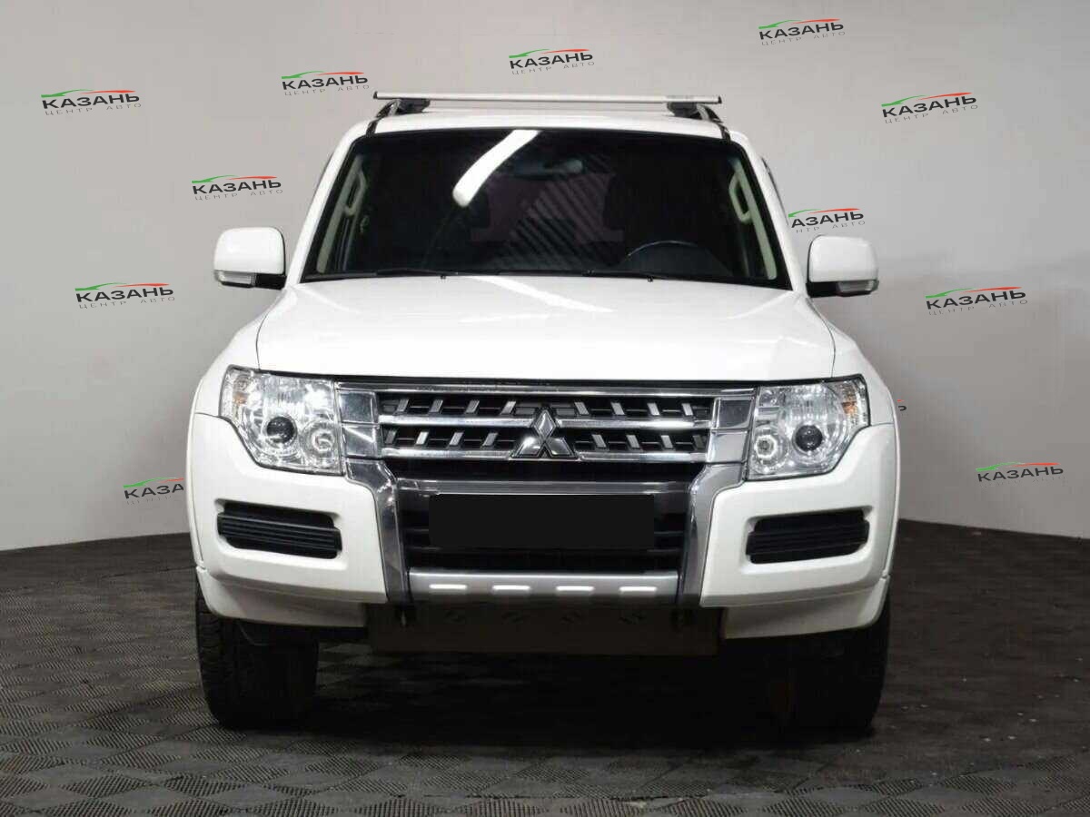 Митсубиши Паджеро б/у, 2015, Автоматическая. Фото: #1