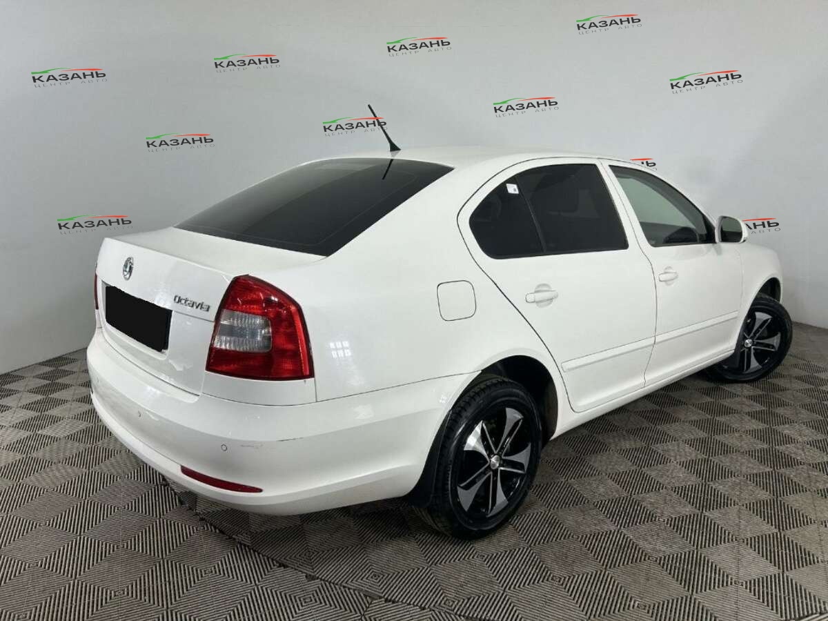 Шкода Октавия б/у, 2012, Автоматическая. Фото: #5