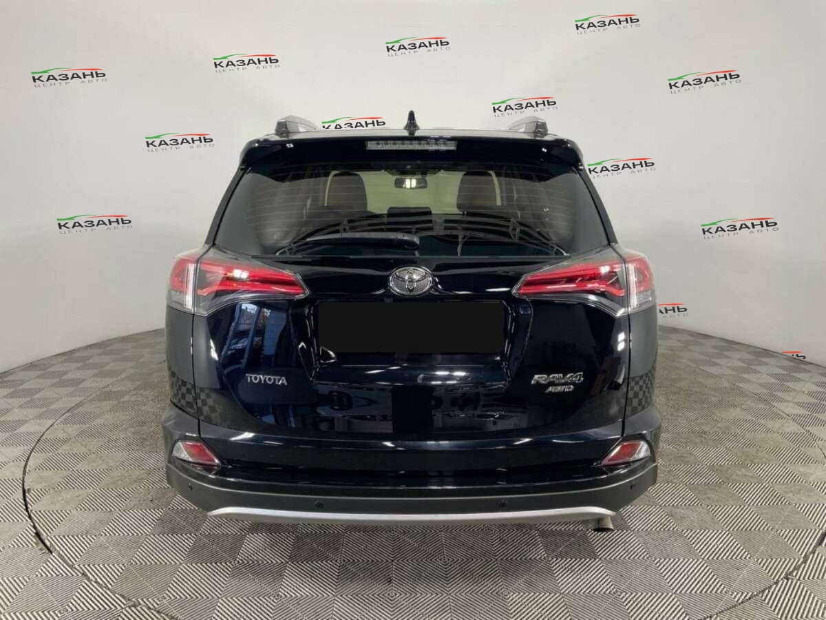 Toyota RAV4 б/у, 2018, Автоматическая. Фото: #2