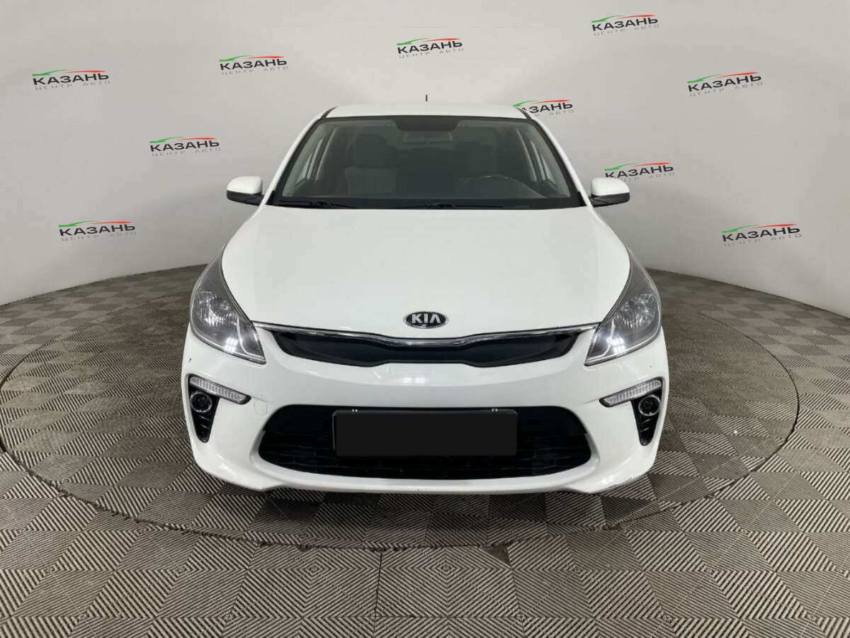 Киа Рио б/у, 2018, Автоматическая. Фото: #1