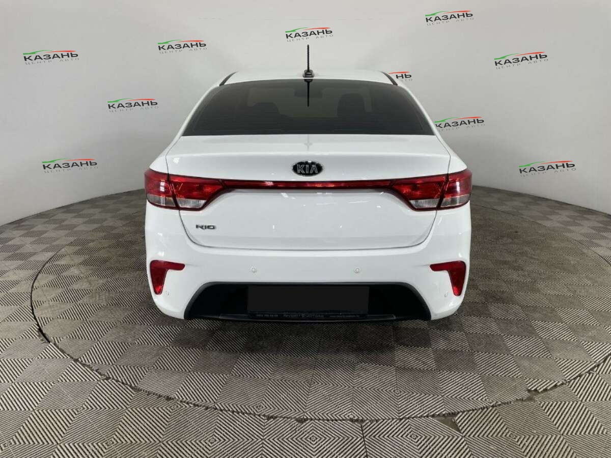 Киа Рио б/у, 2018, Автоматическая. Фото: #2