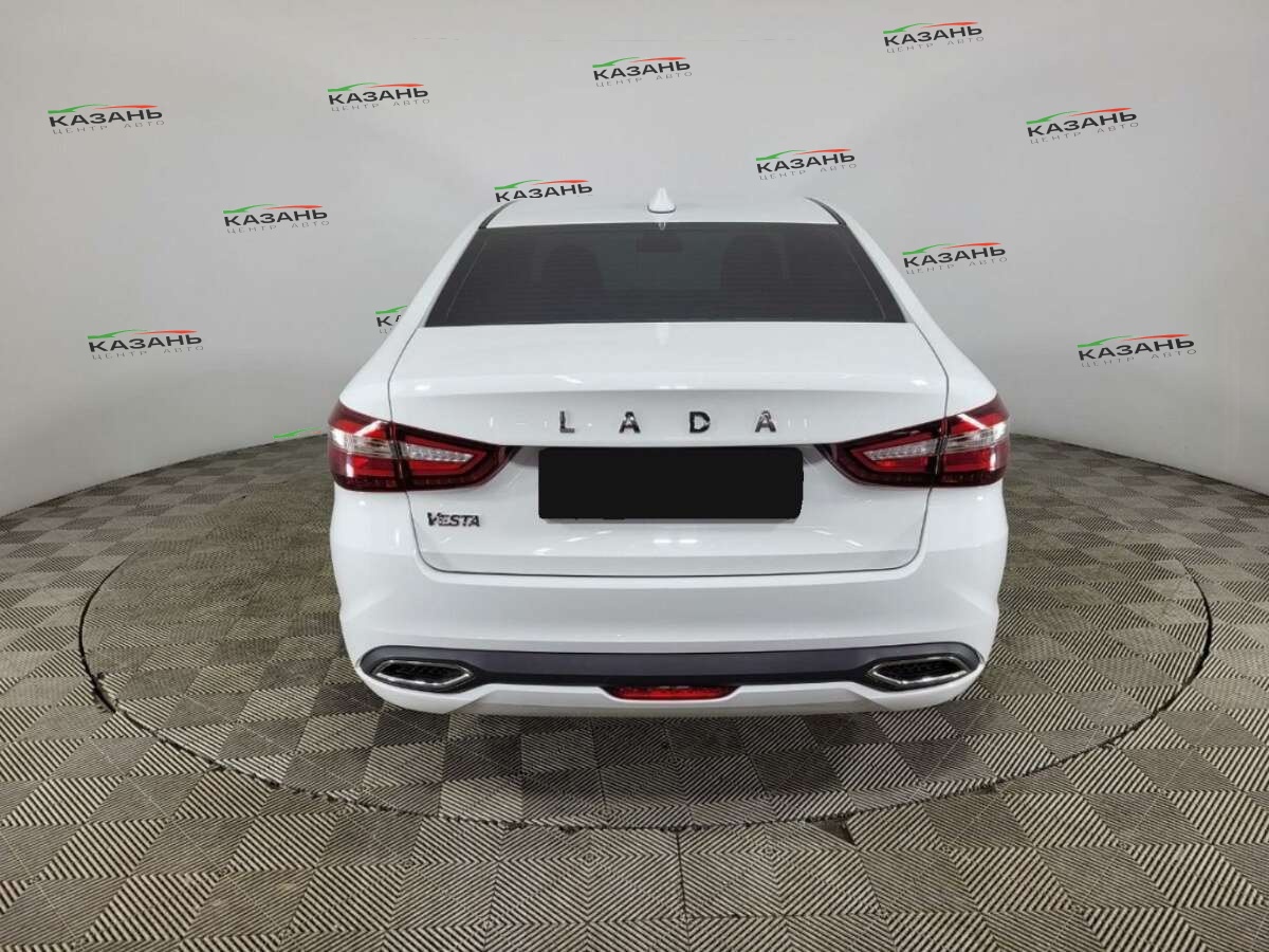 Лада (ВАЗ) Веста б/у, 2023, Механическая. Фото: #2