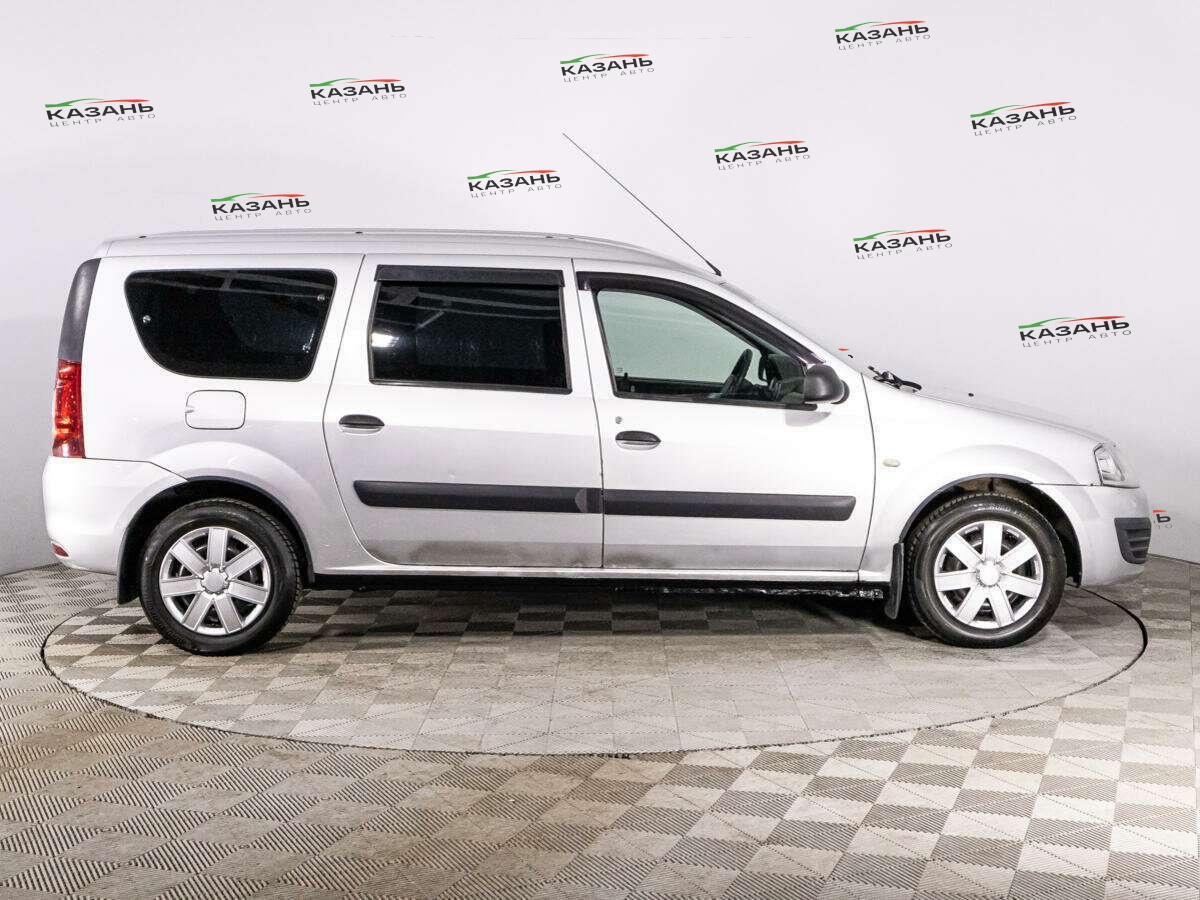 Лада (ВАЗ) Ларгус б/у, 2015, Механическая. Фото: #3