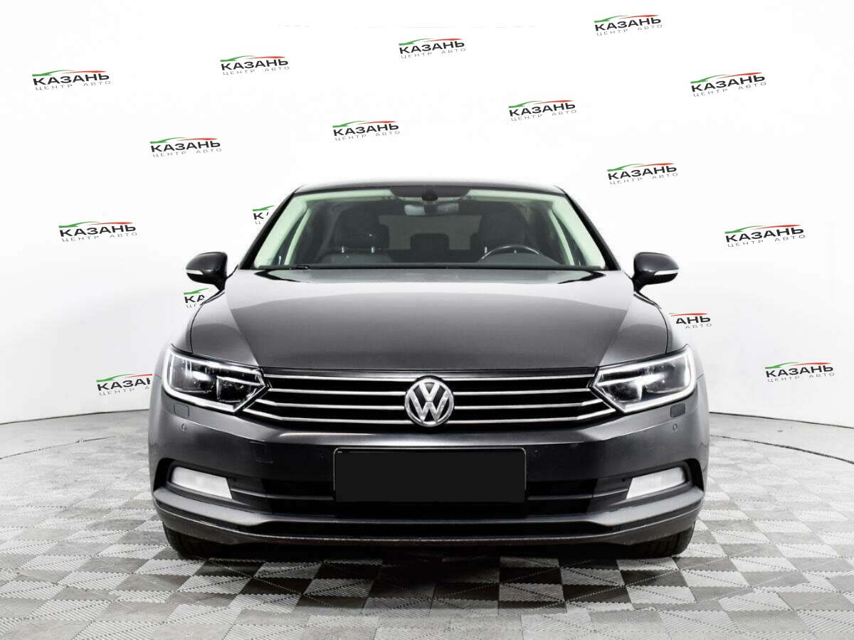 Фольксваген Пассат б/у, 2017, Роботизированная. Фото: #1