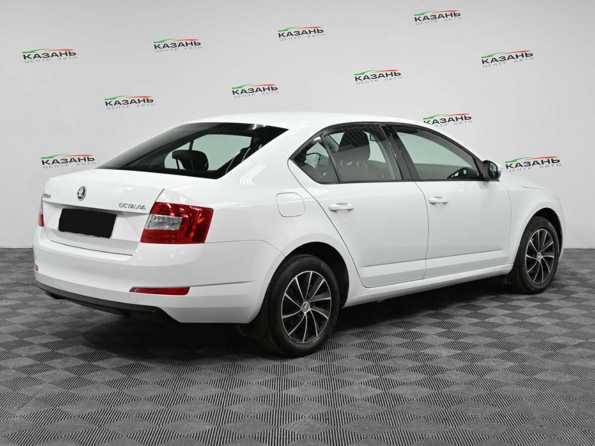 Шкода Октавия б/у, 2016, Роботизированная. Фото: #1