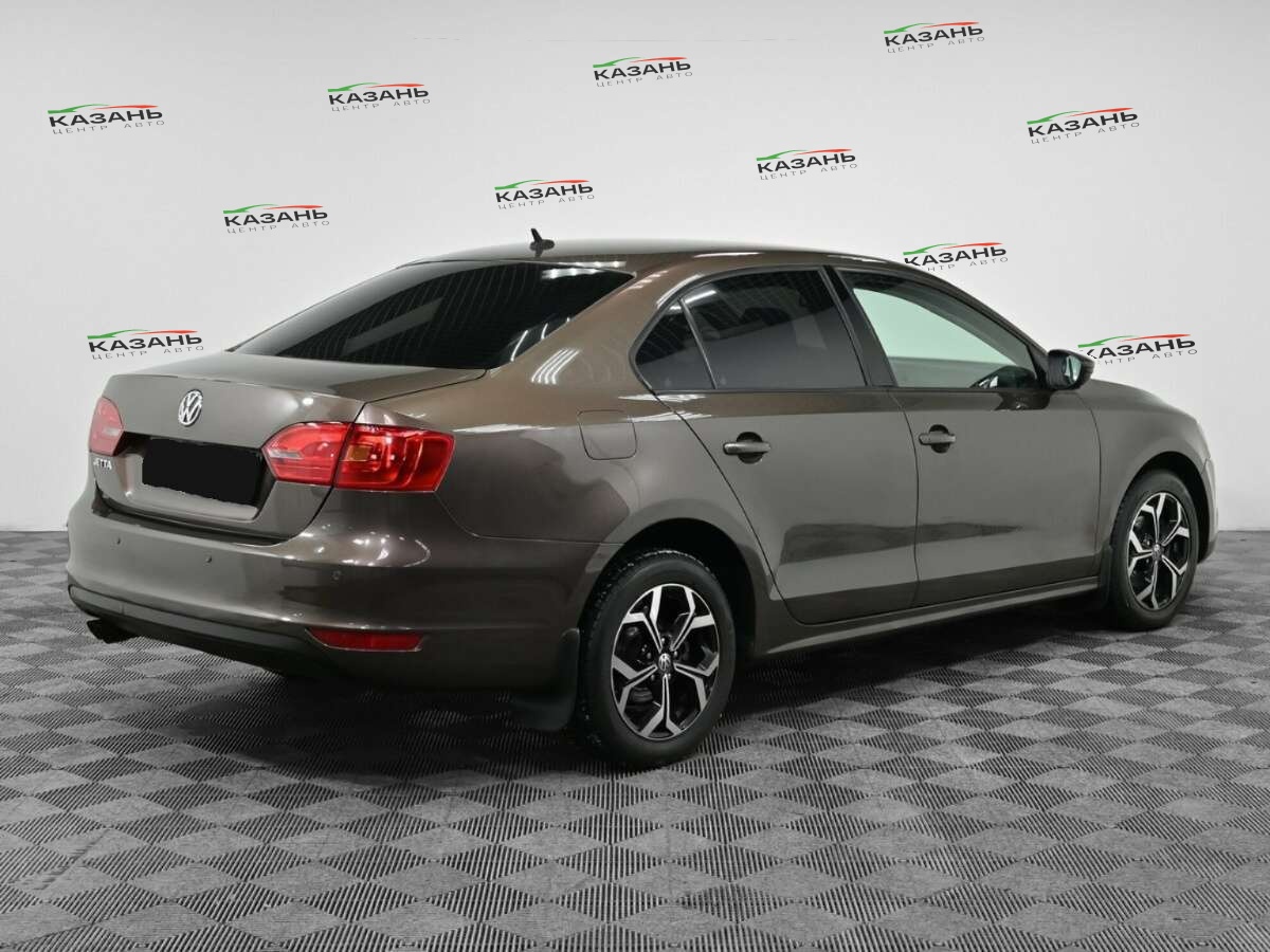 Фольксваген Джетта б/у, 2013, Роботизированная. Фото: #1