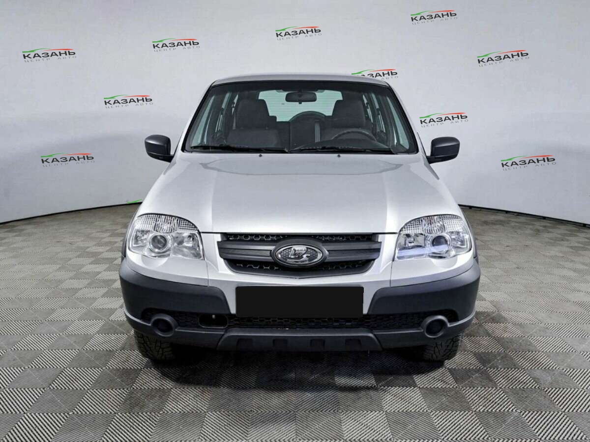 Лада (ВАЗ) Нива б/у, 2020, Механическая. Фото: #1