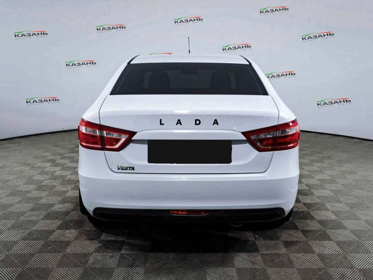 Лада (ВАЗ) Веста б/у, 2020, Механическая. Фото: #4