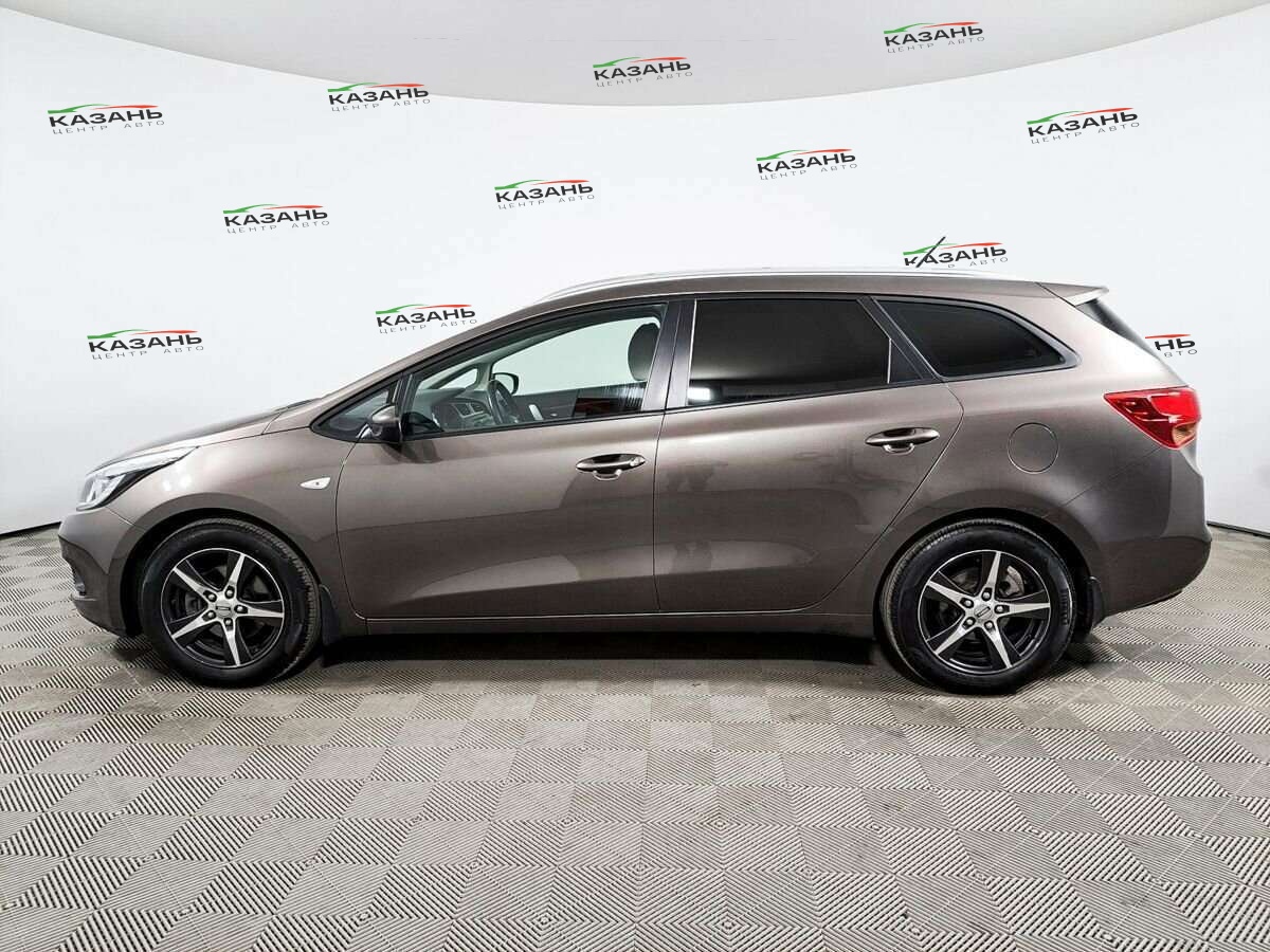 Киа Сид б/у, 2015, Механическая. Фото: #7