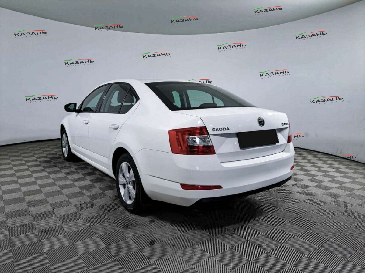 Шкода Октавия б/у, 2014, Роботизированная. Фото: #6