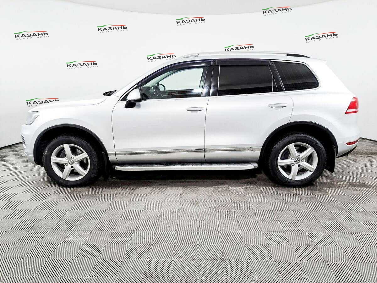 Volkswagen Touareg б/у, 2012, Автоматическая. Фото: #7