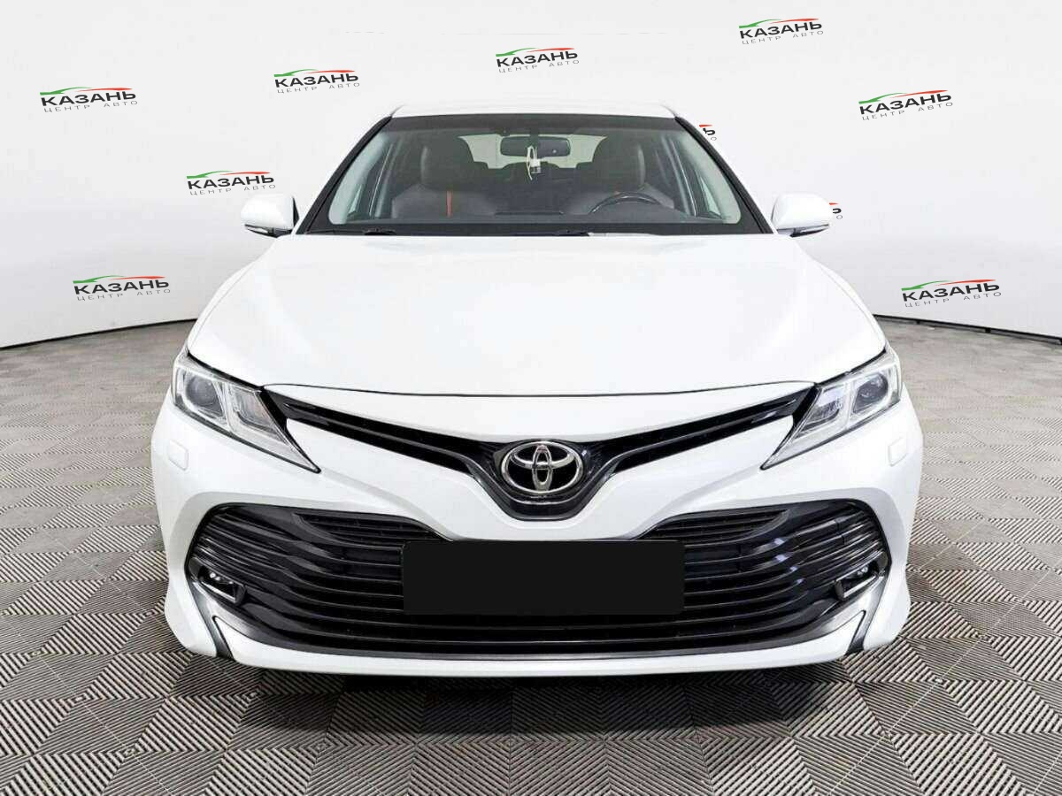 Toyota Camry б/у, 2019, Автоматическая. Фото: #1