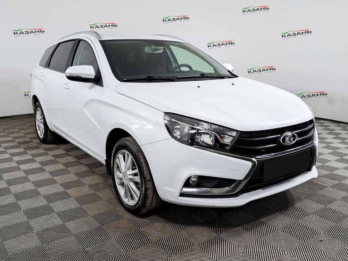 Лада (ВАЗ) Веста б/у, 2018, Механическая. Фото: #2